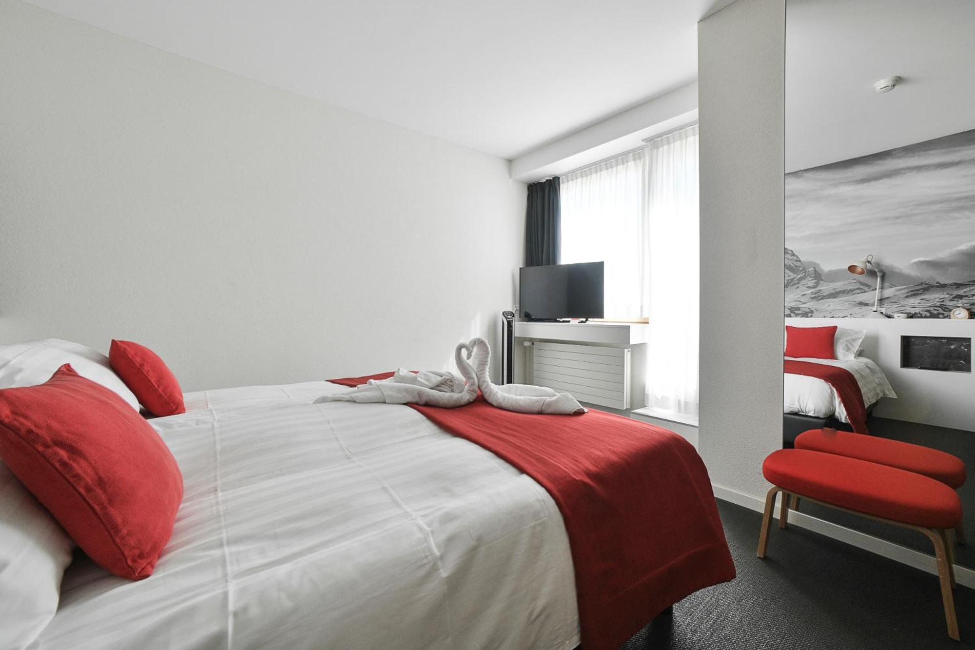 Swiss Hotel 4*